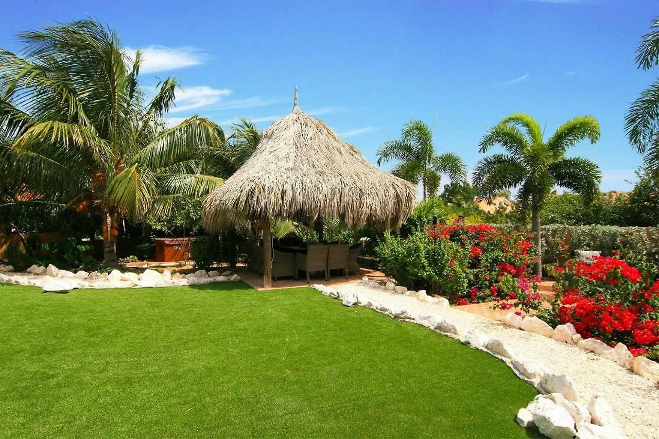 Jan Thiel, Villa Bayside Hill, By Tommy Coconut